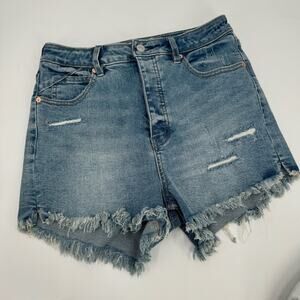 We the Free Button fly Distressed  Hight rise crvy shorts